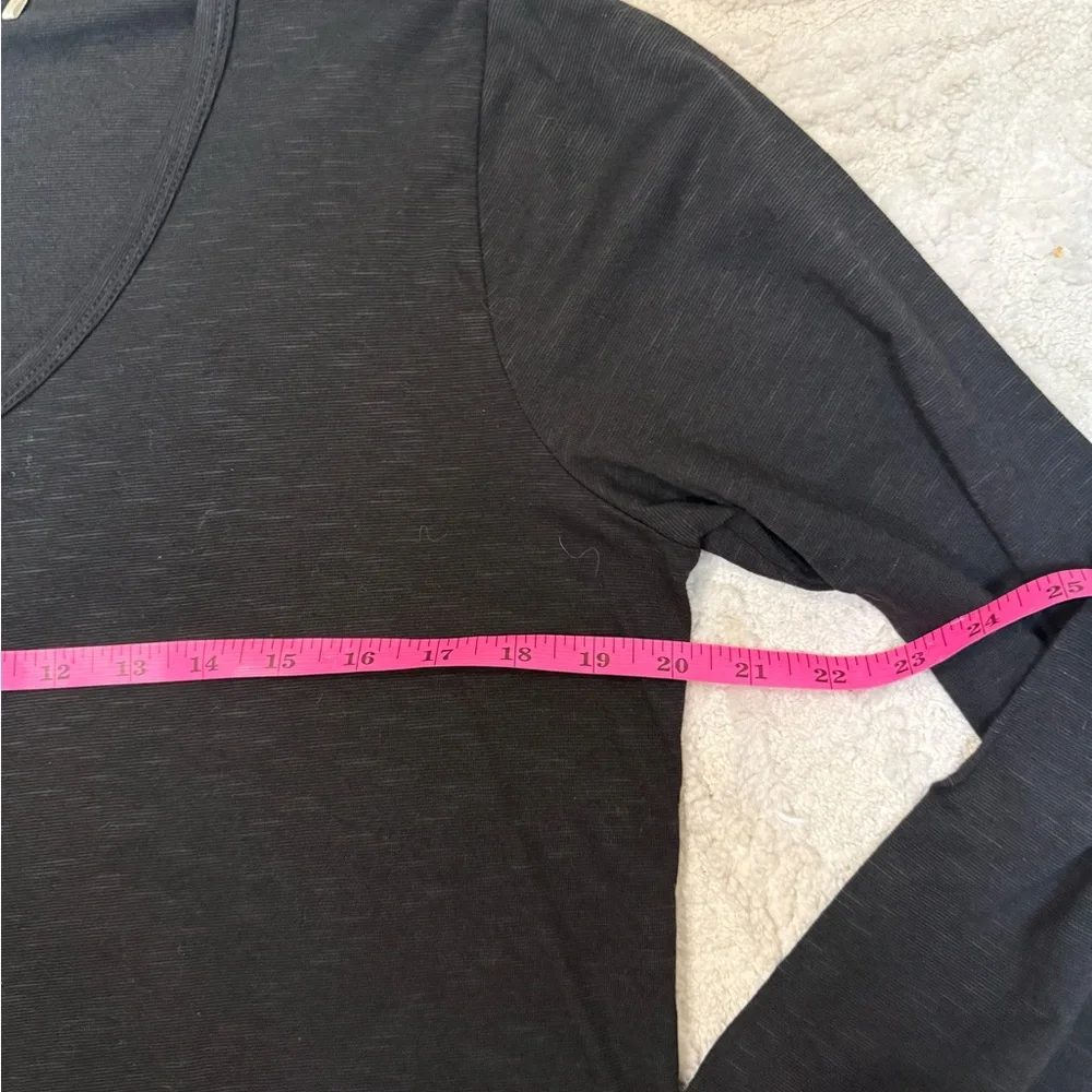 Toad&Co Eco V-Neck Long Sleeve Tee Black Organic Cotton Tencel Stretch L - Picture 4 of 5